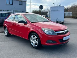 Rot Gebraucht 2008 Opel Astra GTC Edition Coupé | 1.950 € (Superpreis)
