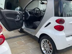 Grau Gebraucht 2009 Smart ForTwo Coupé Pure Coupé | 3.444 € (Fairer Preis)