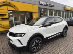 Arktis weiß Gebraucht 2024 Opel Mokka SUV | 23.430 € (Guter Preis)