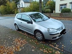 Silber Gebraucht 2007 VW Golf V Trendline Limousine | 1.500 € (Fairer Preis)