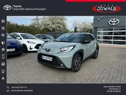 Grün Neu 2025 Toyota Aygo Team Kleinwagen | 18.950 €