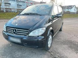 Schwarz Gebraucht 2008 Mercedes Viano Van / Kleinbus | 12.200 € (Fairer Preis)
