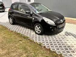 Schwarz Gebraucht 2011 Hyundai i20 Classic Limousine | 2.599 € (Guter Preis)