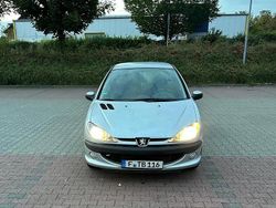 Grau Gebraucht 2006 Peugeot 206 Kleinwagen | 350 € (Superpreis)