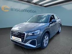 Grau Gebraucht 2022 Audi Q2 SUV | 28.499 € (Teuer)