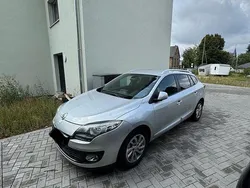 Silber Gebraucht 2013 Renault Mégane GrandTour Kombi | 8.599 € (Teuer)
