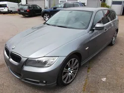 Grau Gebraucht 2011 BMW 318 Sport Line Limousine | 2.990 €
