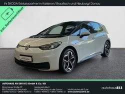 Gletscherweiß metallic Gebraucht 2021 VW ID.3 Pro Kleinwagen | 19.750 € (Fairer Preis)
