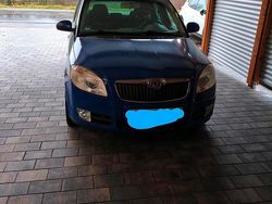 Blau Gebraucht 2007 Skoda Roomster Van / Kleinbus | 4.500 €