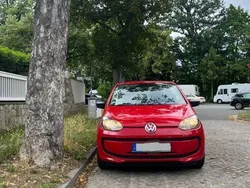 Rot Gebraucht 2011 VW up! Kleinwagen | 2.200 € (Guter Preis)