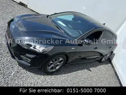 Schwarz Gebraucht 2019 Ford Focus ST-Line Limousine | 15.799 € (Fairer Preis)