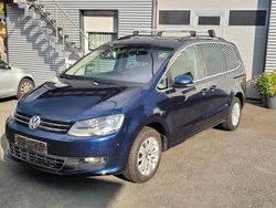 Blau Gebraucht 2015 VW Sharan Comfortline Van / Kleinbus | 11.600 € (Guter Preis)