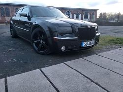 Schwarz Gebraucht 2010 Chrysler 300C Limousine | 7.890 € (Teuer)