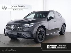 Grau Gebraucht 2024 Mercedes GLC300 Night SUV | 67.900 € (Etwas zu teuer)