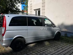 Silber Gebraucht 2007 Mercedes Viano Van / Kleinbus | 8.500 € (Fairer Preis)