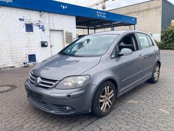 Grau Gebraucht 2007 VW Golf Plus Van / Kleinbus | 980 € (Fairer Preis)