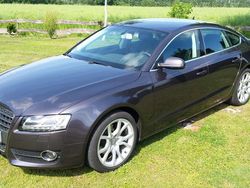 Schwarz metallic Gebraucht 2010 Audi A5 Sportback Kleinwagen | 27.995 €