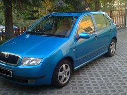 Blau metallic Gebraucht 2000 Skoda Fabia Kleinwagen | 2.900 €