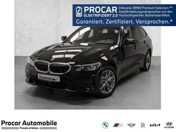 Schwarz Gebraucht 2022 BMW 330e Sport Line Kombi | 34.680 € (Fairer Preis)
