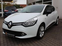 Weiß Gebraucht 2016 Renault Clio IV LIMITED Kleinwagen | 9.800 € (Teuer)