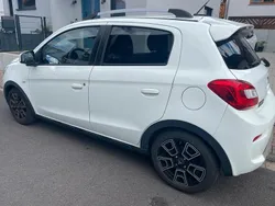 Weiß Gebraucht 2018 Mitsubishi Space Star Edition+ Kleinwagen | 6.950 € (Fairer Preis)