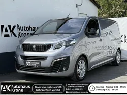 Grau Gebraucht 2023 Peugeot Expert Van | 31.790 € (Teuer)