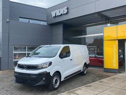 Weiß Neu 2025 Opel Vivaro Van | 32.090 € (Etwas zu teuer)