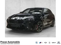Black sapphire Gebraucht 2025 BMW 120 M Sport Kleinwagen | 42.900 € (Teuer)