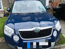 Blau Gebraucht 2011 Skoda Yeti SUV | 6.500 €