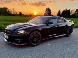 Schwarz Gebraucht 2015 Dodge Charger Limousine | 24.999 € (Guter Preis)