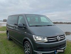 Grau Gebraucht 2017 VW Multivan Edition Van | 36.000 € (Fairer Preis)