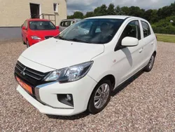 Weiß Gebraucht 2021 Mitsubishi Space Star Basis Limousine | 7.990 € (Guter Preis)