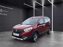 Rot Gebraucht 2019 Dacia Dokker Stepway Van / Kleinbus | 13.985 € (Fairer Preis)