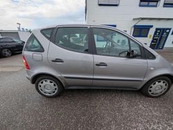 Silber Gebraucht 2001 Mercedes 170 Kleinwagen | 5.500 €