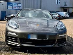 Grau Gebraucht 2014 Porsche Panamera Limousine | 24.500 € (Etwas zu teuer)