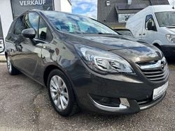 Grau Gebraucht 2016 Opel Meriva drive Van / Kleinbus | 6.990 € (Fairer Preis)