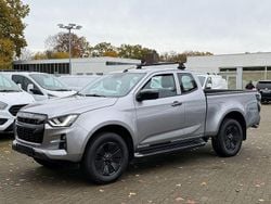 Grau Gebraucht 2022 Isuzu D-Max SUV | 36.890 € (Fairer Preis)