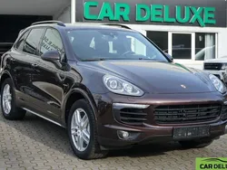 Mahagonimetallic Gebraucht 2017 Porsche Cayenne S E-Hybrid Platinum Edition SUV | 31.997 € (Fairer Preis)