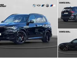 Saphirschwarzmetallic Gebraucht 2022 BMW X5 M Sport SUV | 64.880 €