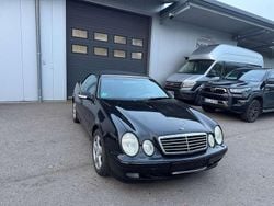 Schwarz Gebraucht 2002 Mercedes CLK230 Avantgarde Cabrio | 4.950 € (Superpreis)