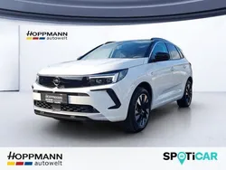 Weiß Gebraucht 2023 Opel Grandland X Elegance SUV | 25.990 € (Fairer Preis)