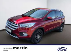 Rot Gebraucht 2019 Ford Kuga Titanium SUV | 16.890 € (Guter Preis)