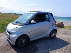 Grau Gebraucht 2011 Smart ForTwo Cabrio Cabrio | 4.800 € (Fairer Preis)