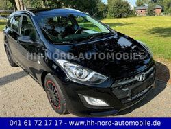 Schwarz Gebraucht 2017 Hyundai i30 Classic Kombi | 8.650 € (Fairer Preis)