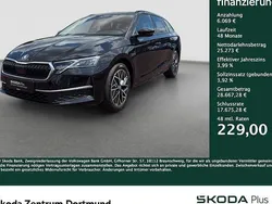 Schwarz Gebraucht 2024 Skoda Octavia Selection Kombi | 31.342 € (Guter Preis)