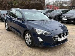 Blau Gebraucht 2020 Ford Focus Cool & Connect Limousine | 9.999 € (Superpreis)