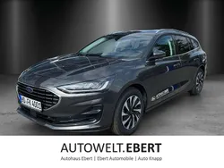 Magnetic grau Gebraucht 2025 Ford Focus Titanium Kombi | 28.990 € (Fairer Preis)