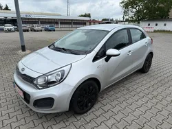 Silber Gebraucht 2011 Kia Rio 2 Limousine | 4.990 € (Fairer Preis)