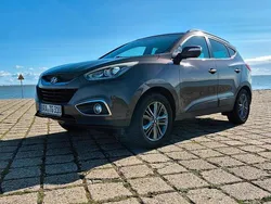 Braun Gebraucht 2015 Hyundai ix35 SUV | 9.800 € (Etwas zu teuer)
