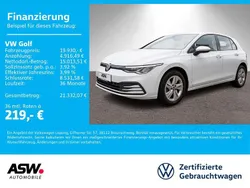Pure white Gebraucht 2022 VW Golf VIII Life Limousine | 19.930 € (Fairer Preis)